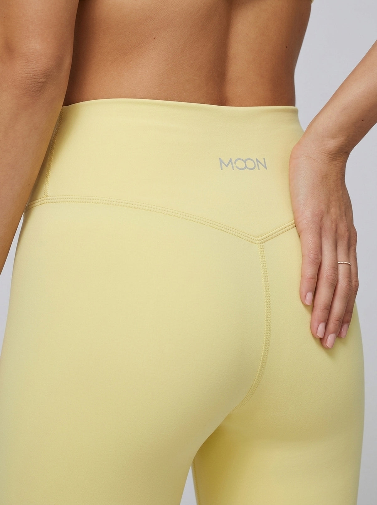 The Umbra Legging — Yellow